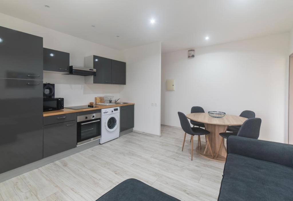 Appartement 2 Avec Wifi Ravine des Cabris Dış mekan fotoğraf